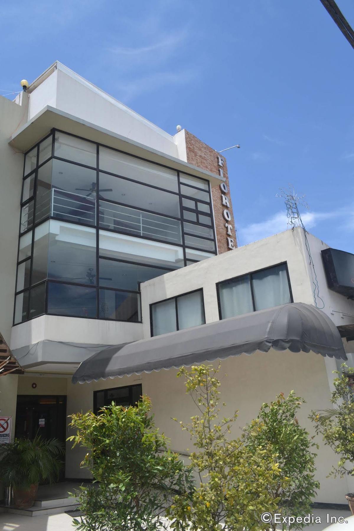 Florotel Gensan General Santos City Exterior foto